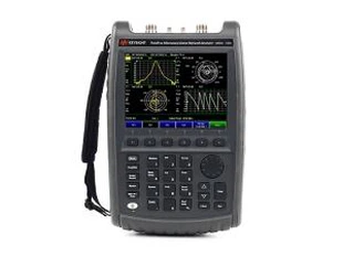 사용 된 FieldFox 네트워크 분석기 Agilent N 9925 A