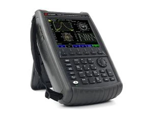사용 된 FieldFox 네트워크 분석기 Agilent N 9927 A